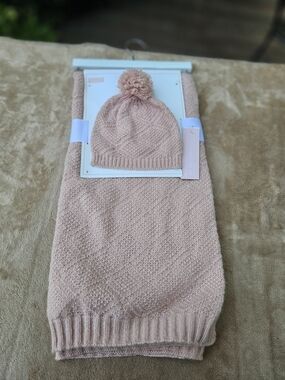 Baby Blanket & Hat Set - Dusty Pink. 0-6 Months
